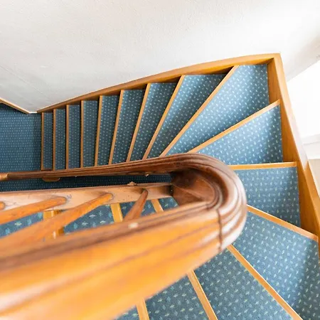 Am Roemerplatz Bed & Breakfast