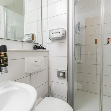 Am Roemerplatz Bed & Breakfast Ulm
