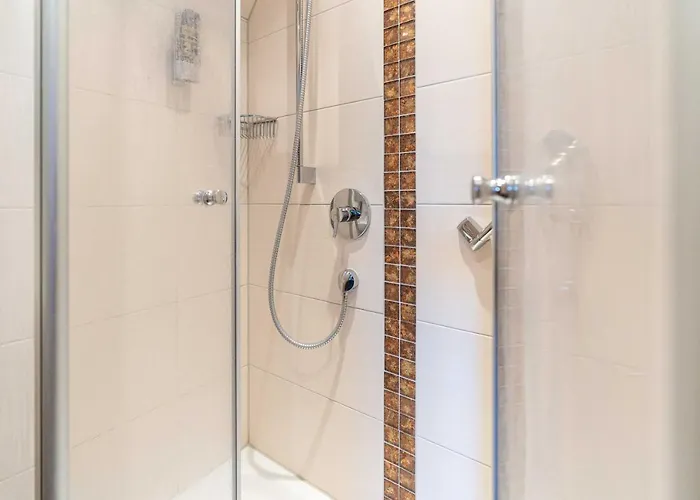 Am Roemerplatz Bed & Breakfast